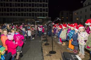 012 Miklavz in prizig luck Foto atelje Postojna